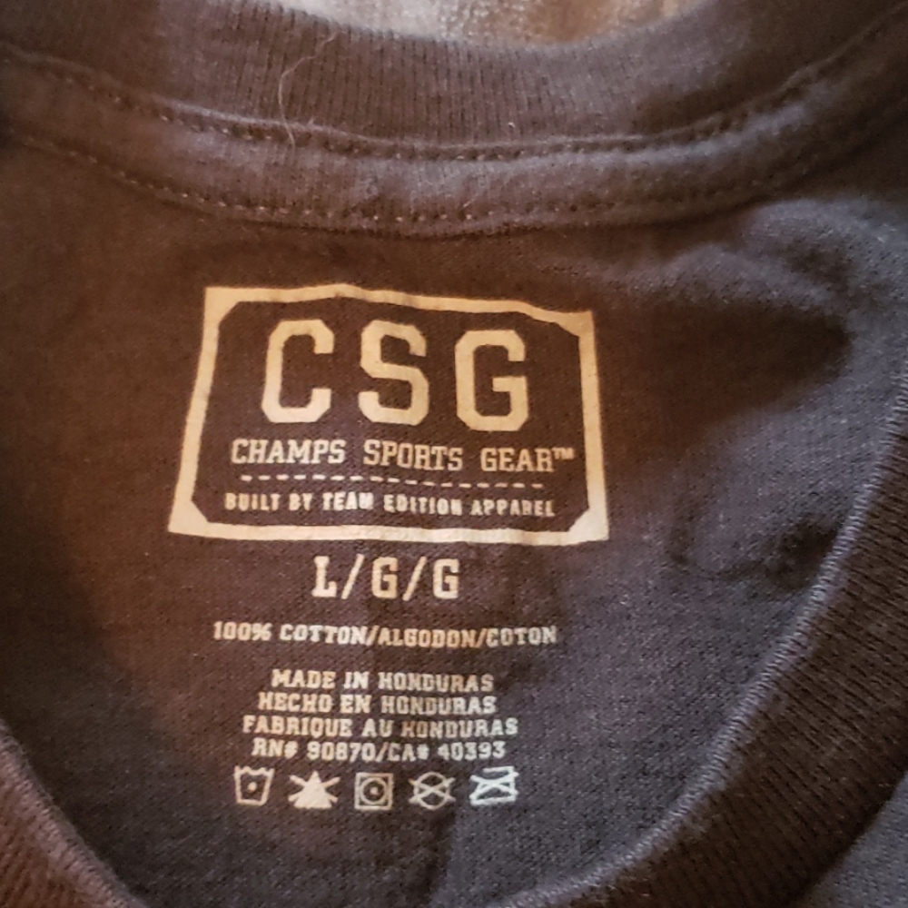 Shirt - Picture 3 of 3